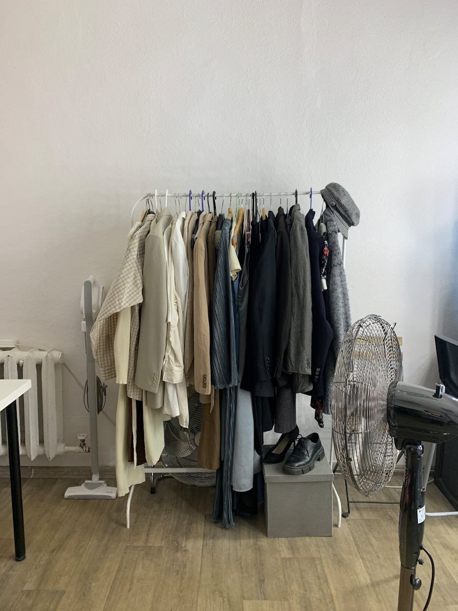 Panduan Membuat Wardrobe Capsule untuk Semua Musim