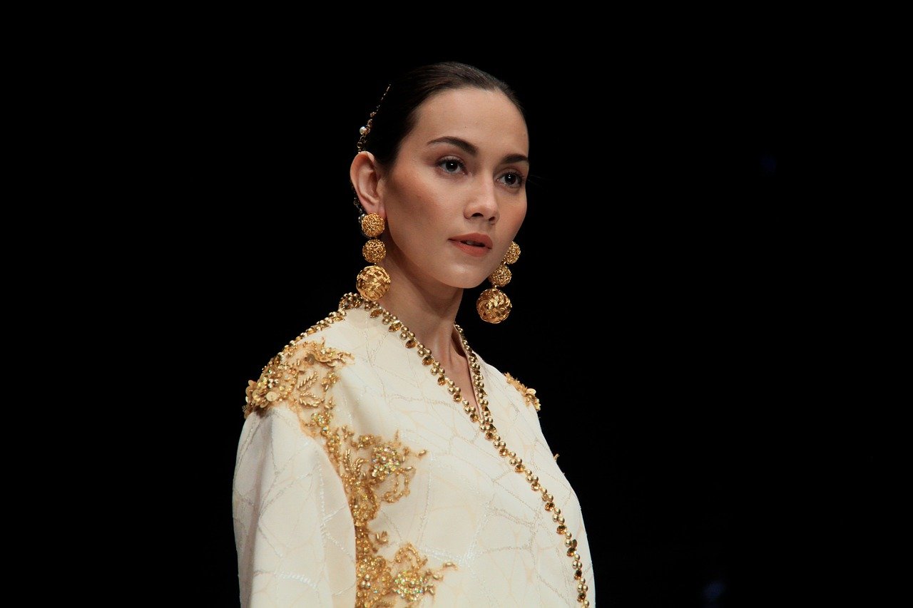 Tren Fashion 2025: Inspirasi Gaya yang Wajib Kamu Coba