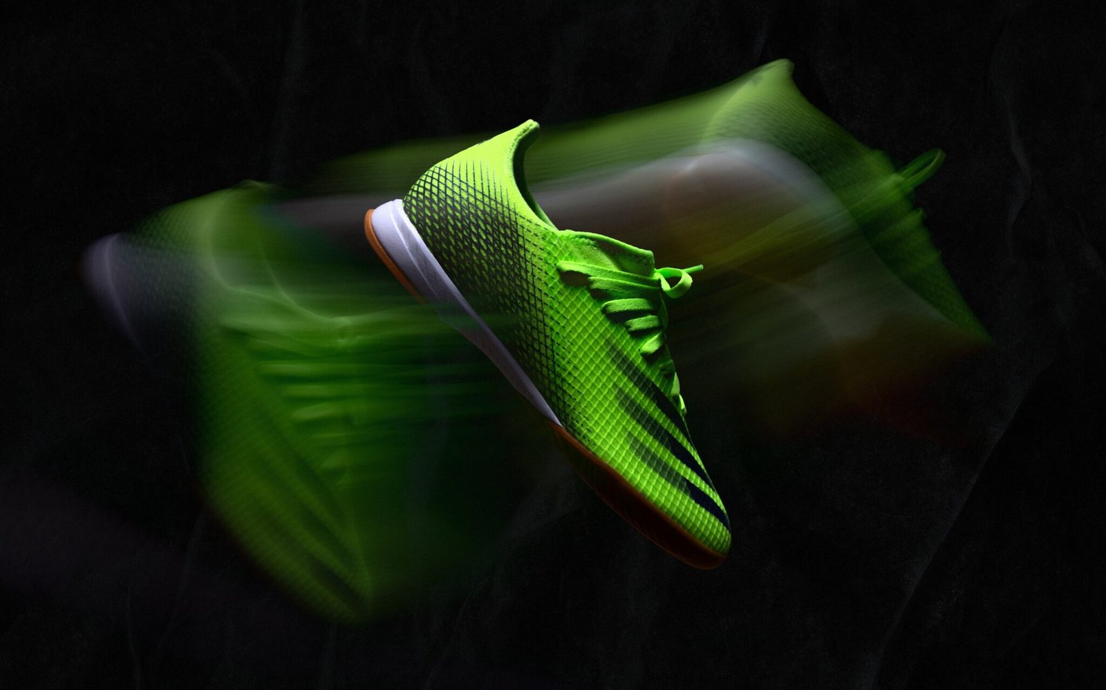 10 Sepatu Futsal dengan Performa Terbaik Tahun Ini