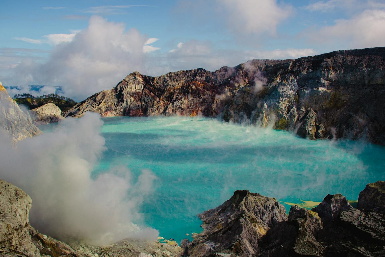 Destinasi Wisata Alam yang Instagramable di Indonesia