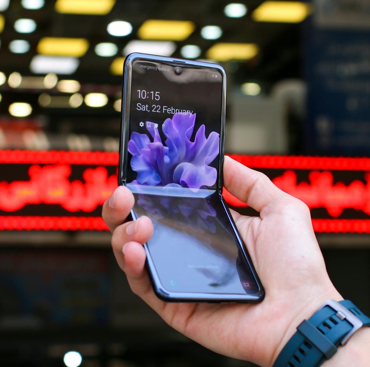 Gadget Terbaru yang Wajib Dimiliki di Tahun 2025