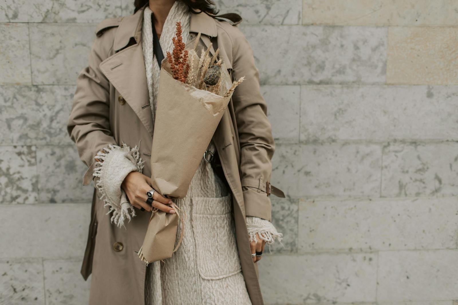 Tren Fashion 2025: Pilihan Outfit Stylish untuk Setiap Kesempatan