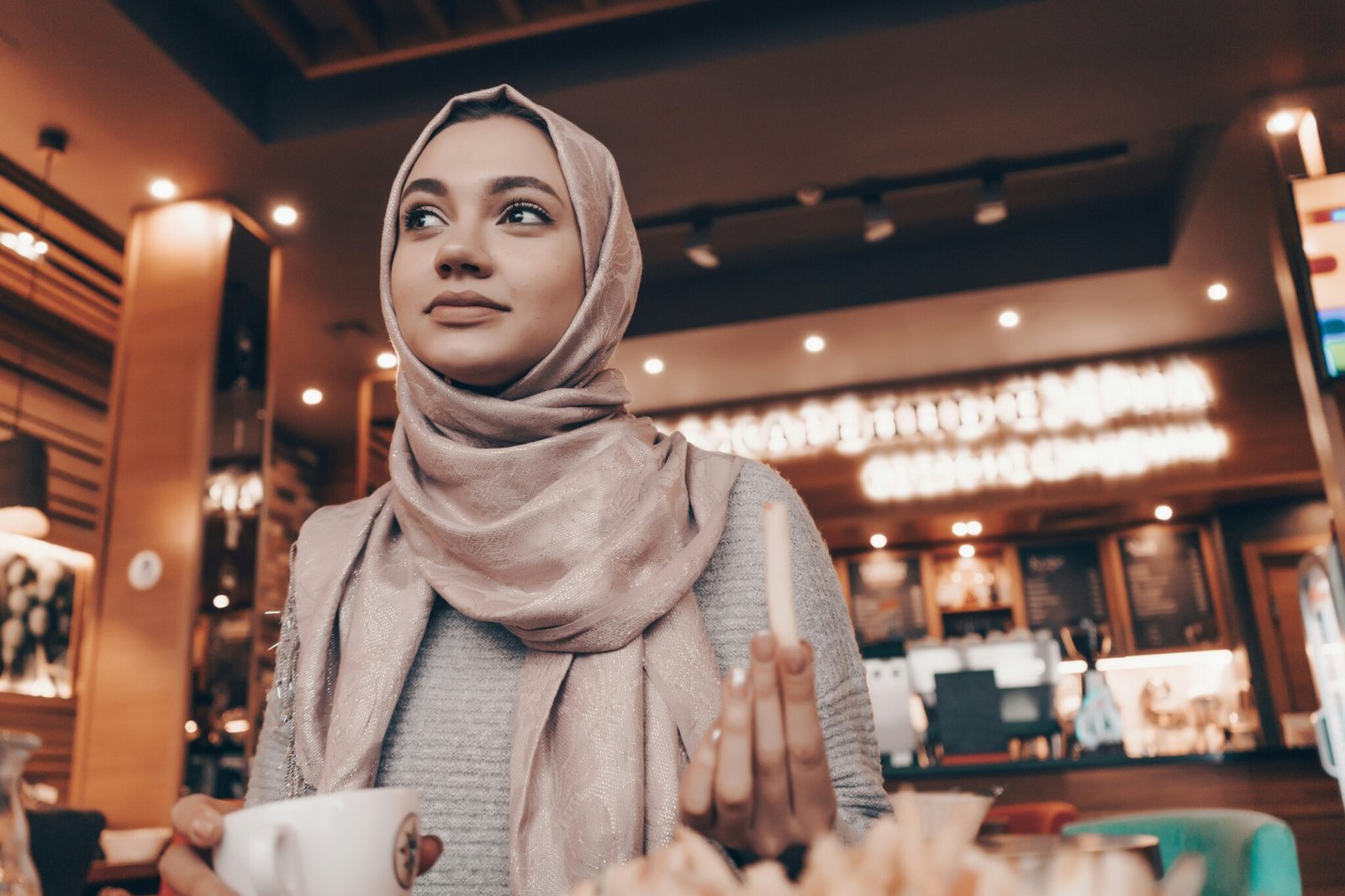 Inspirasi Hijab Modern untuk Tampilan Elegan Sehari-hari