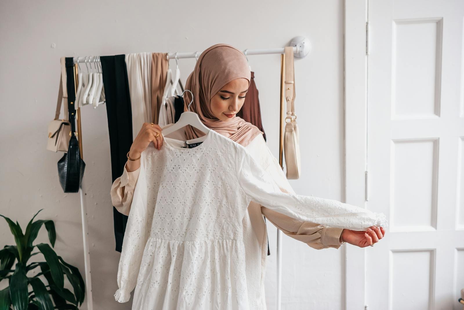 Inspirasi Fashion Muslim Modern untuk Penampilan Elegan