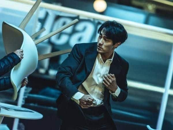 Sukses ‘Mercy For None’, So Ji Sub Dapat Tawaran Bintangi Drama ‘Manager Kim’