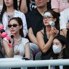 Artis papan atas yang terlihat hadir di pembukaan tur dunia BLACKPINK, Dari Jihyo dan Nayeon TWICE hingga J‑Hope BTS